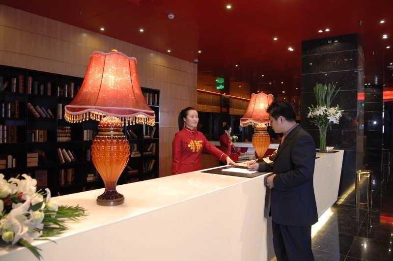Gloria Plaza Hotel Kangqiao Sanghaj Kültér fotó