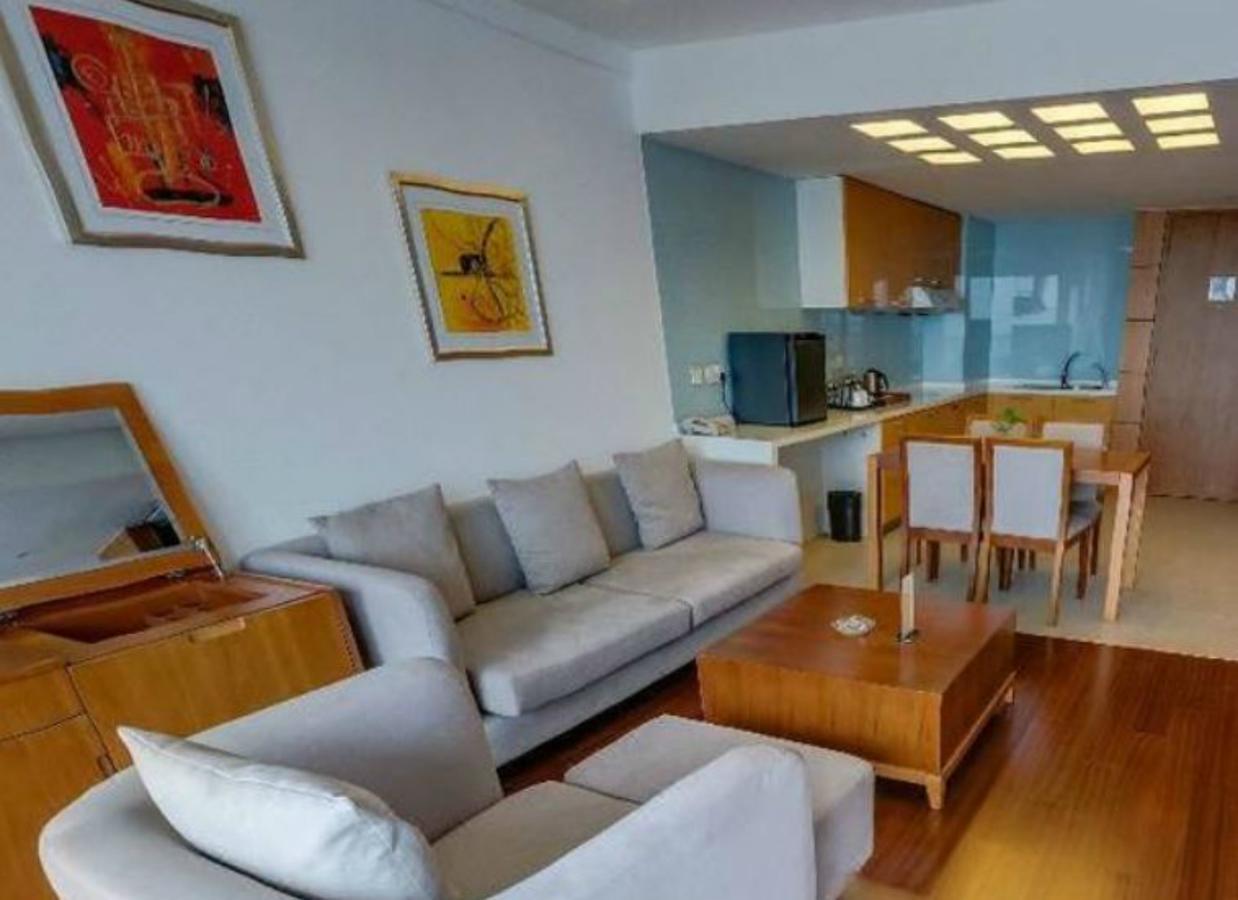 Gloria Plaza Hotel Kangqiao Sanghaj Kültér fotó