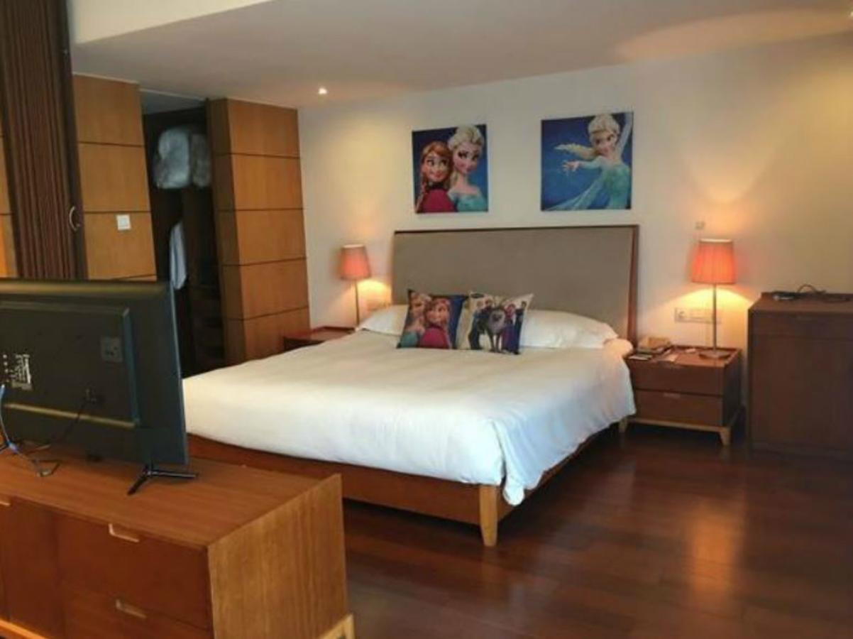 Gloria Plaza Hotel Kangqiao Sanghaj Kültér fotó